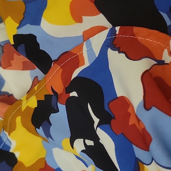 Multicolored Top - Picture 4 of 8